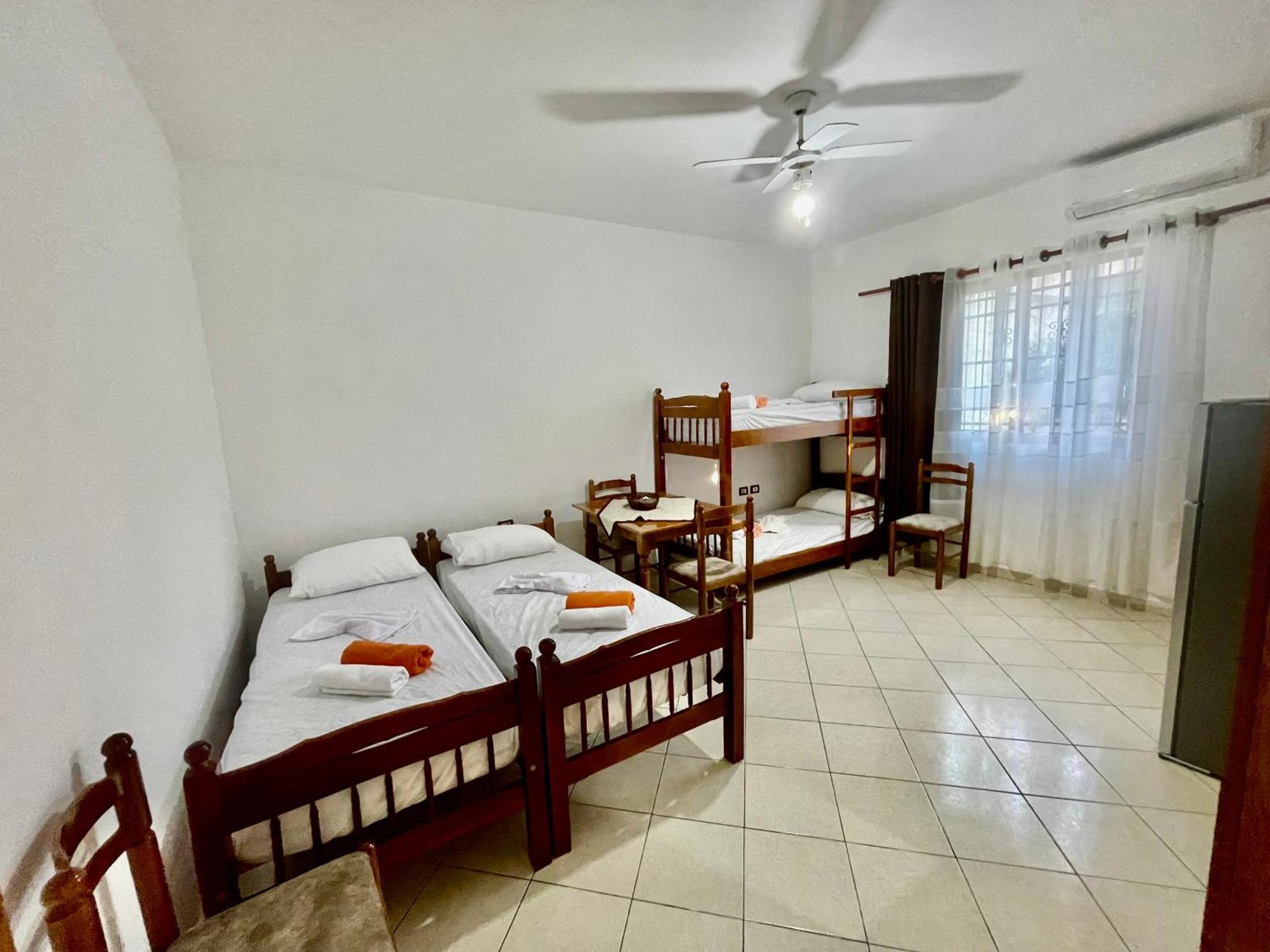 Xhou'S Home Shkoder Luaran gambar