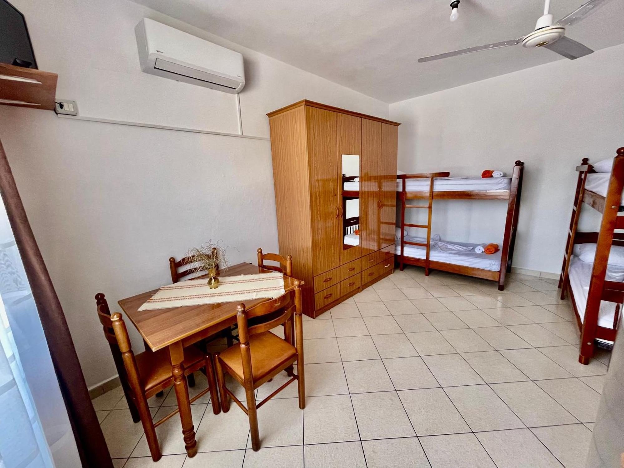 Xhou'S Home Shkoder Luaran gambar