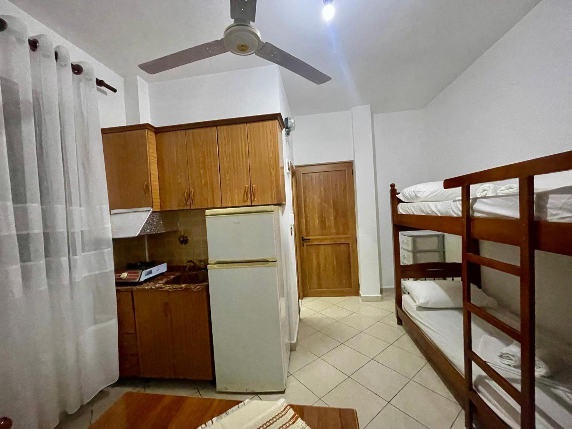 Xhou'S Home Shkoder Luaran gambar